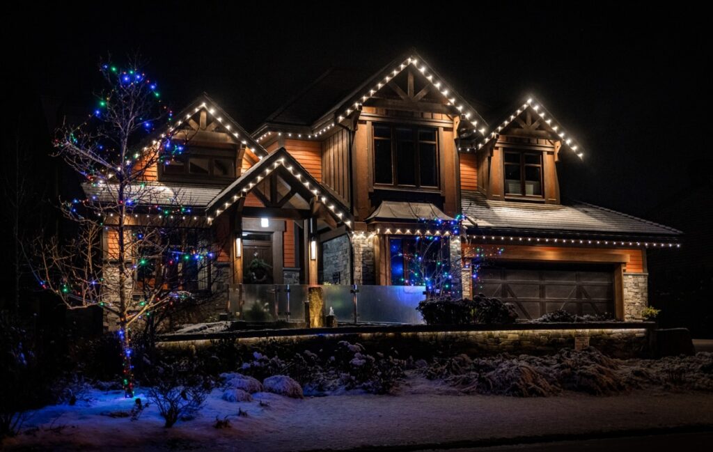 christmas-light-installers-services-near-me